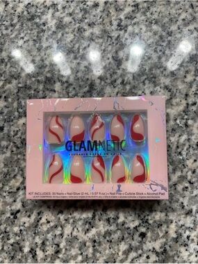 Glamnetic Red Wave Reusable Press-On Nails